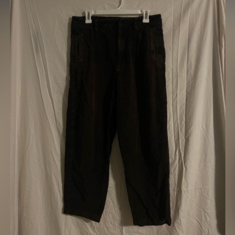 Quasi Corduroy pants